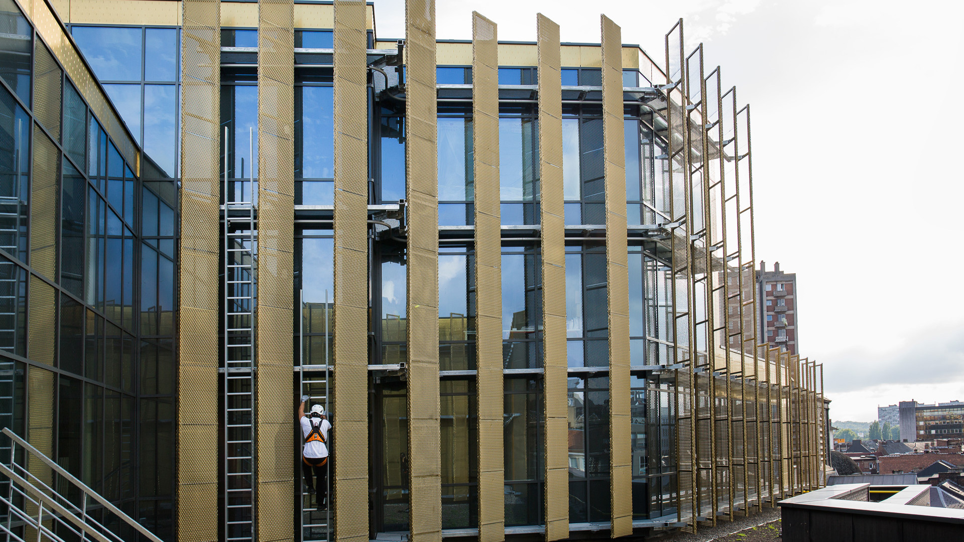 Installazione su centro commerciale Rive Gauche