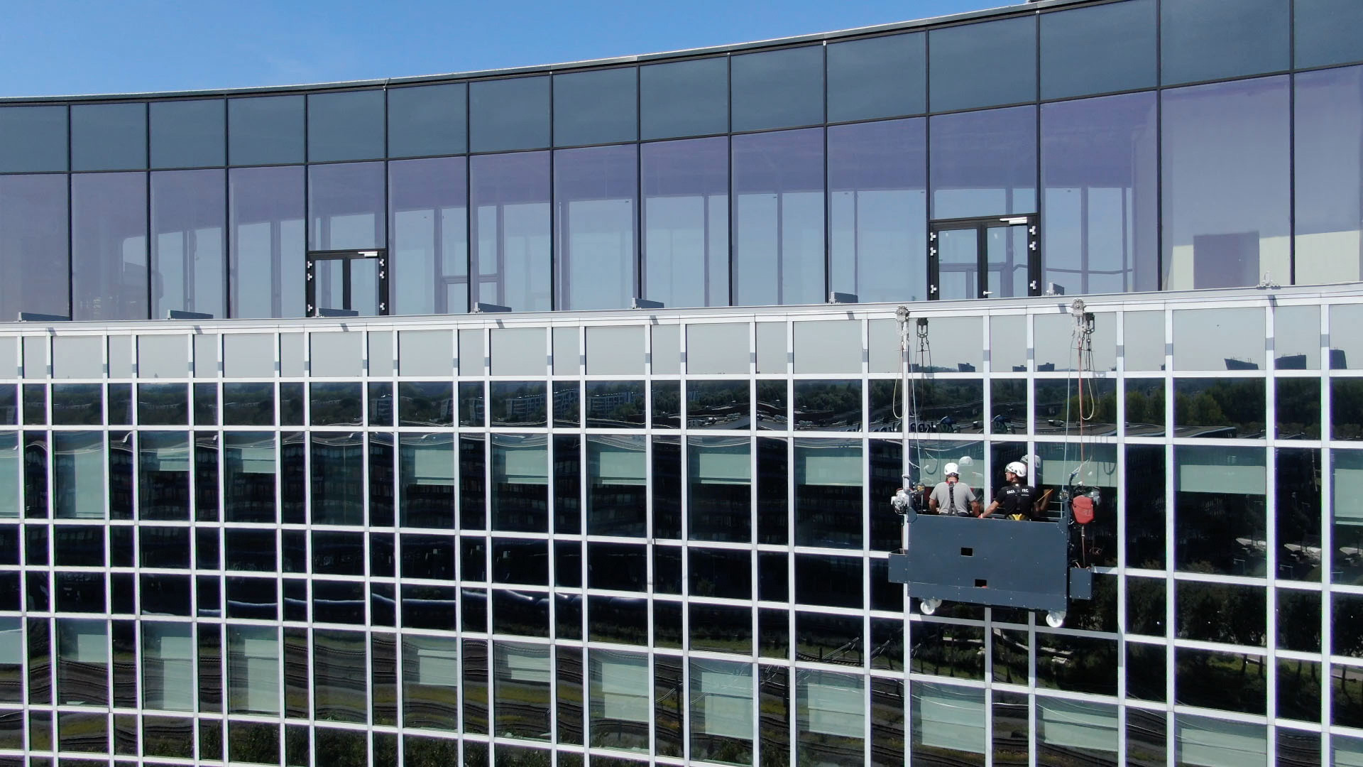 RopeClimber cradle on an architectural building