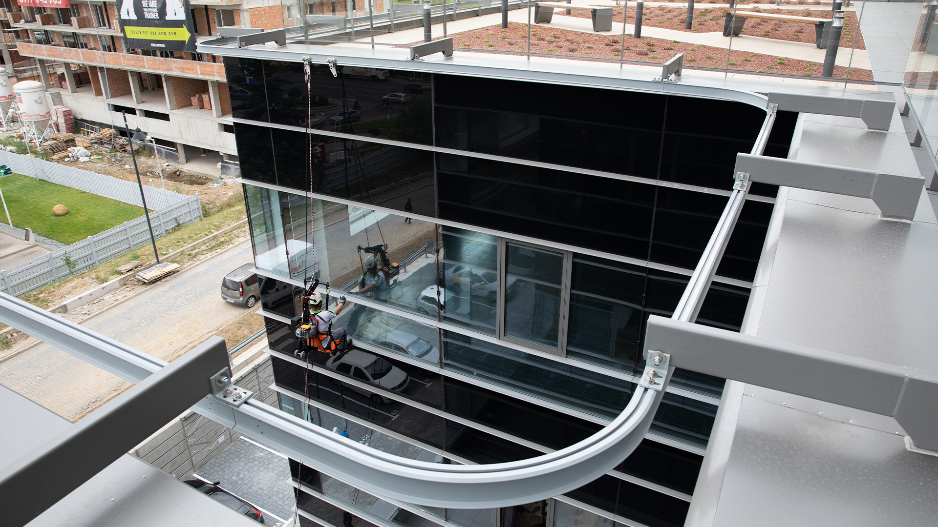 Safeaccess et Ropeclimber pour l’entretien des façades