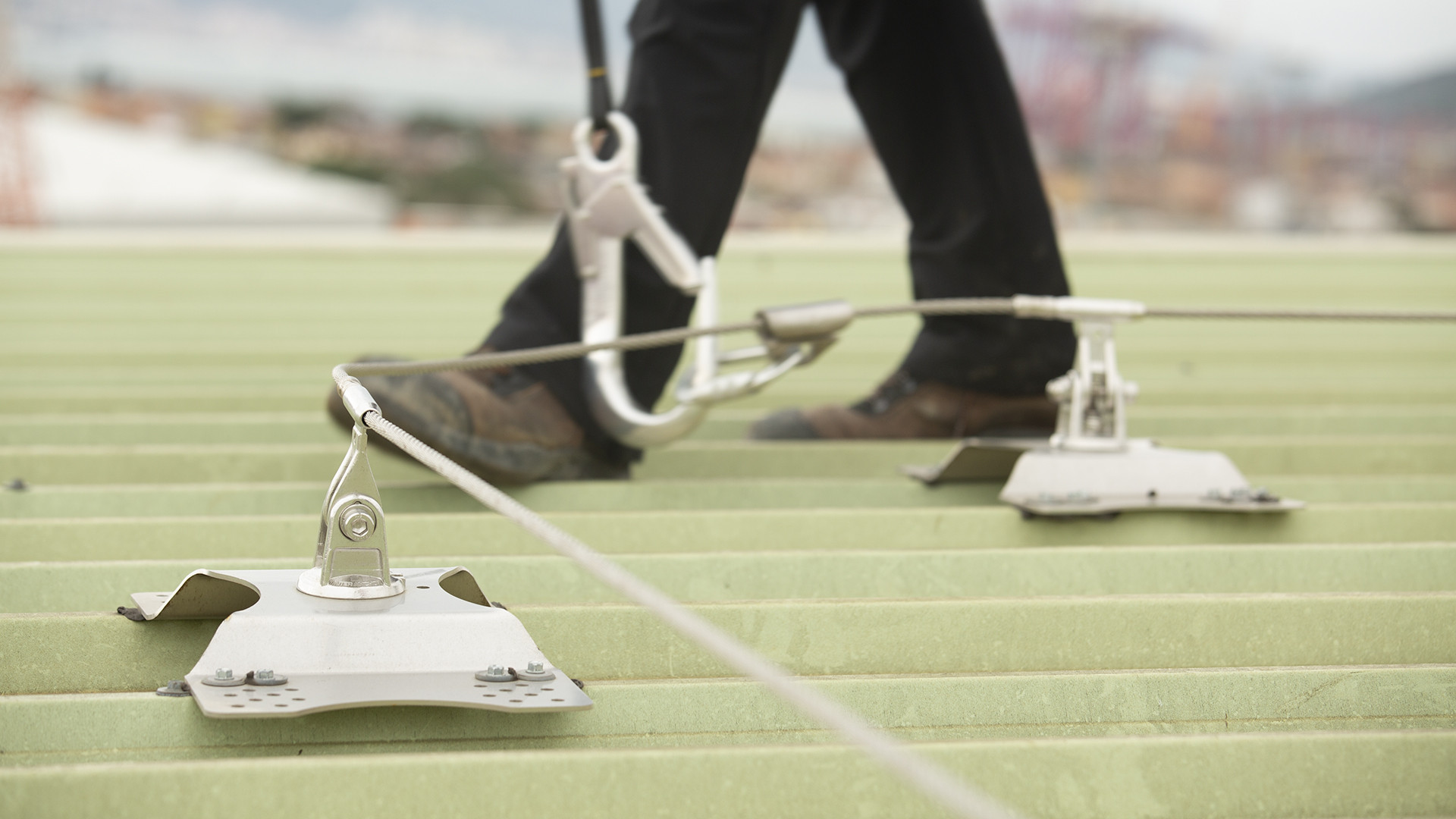 Roof maintenance in ArcelorMittal factory