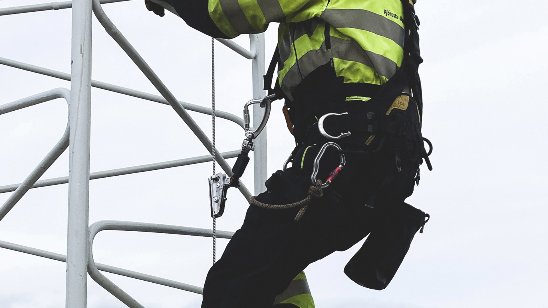 Vertical ascension on a meteorological tower