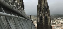 Manutenção de um ponto de referência histórico - Clermont-Ferrand, França