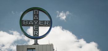 спусковой рельс SafeAccess в Bayer