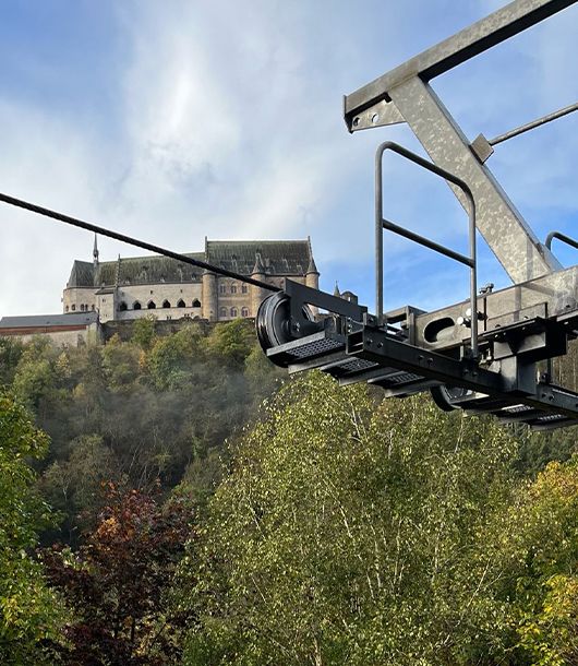 Installation of anchor points and cable lifelines in Vianden